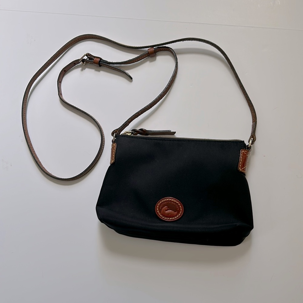 Dooney & Bourke crossbody bag